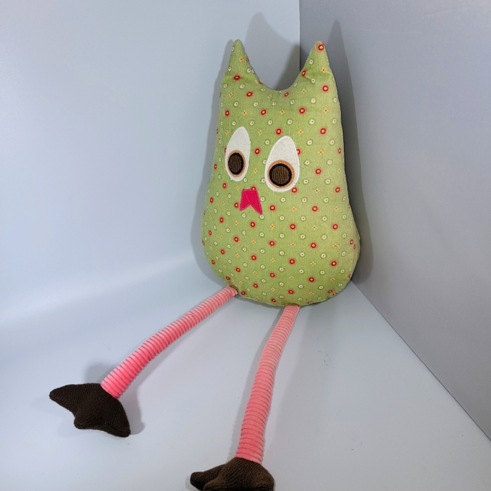 POTTERY BARN KIDS Joy Owl 13in Woodlands Animal Pillow Plush Shelf Sitter Flaw